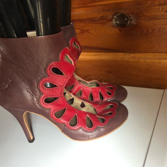 Fly London Shoes - Picture 6 of 12